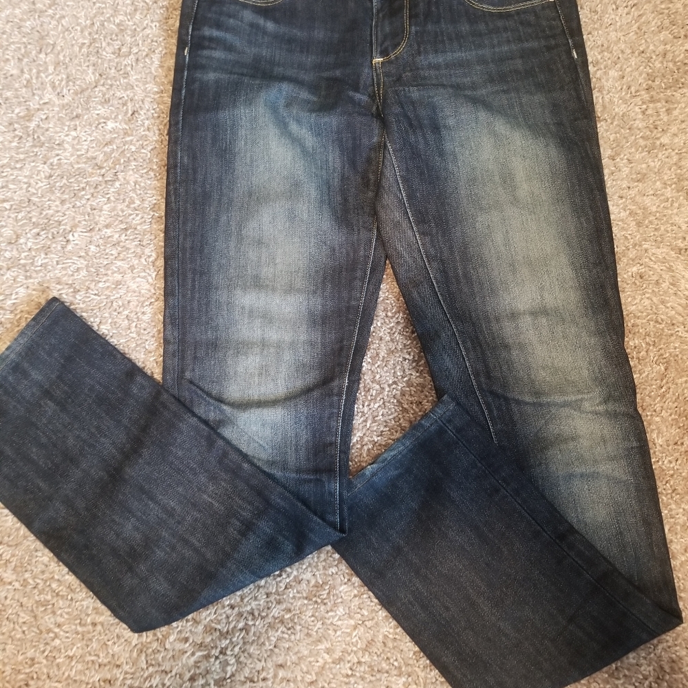 Paige skyline Jean's 25